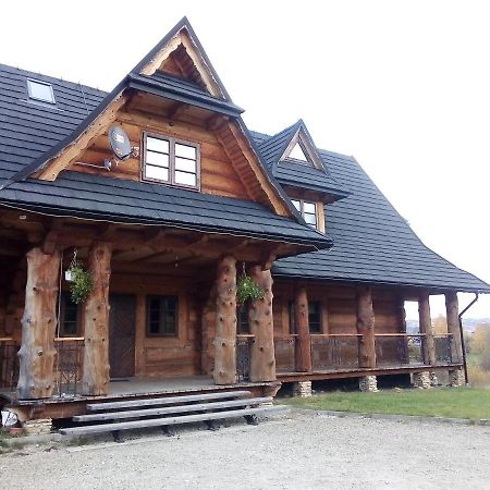 Chochlik Hotel Ustrzyki Dolne Exterior photo
